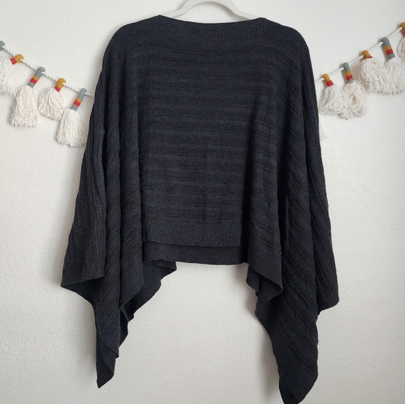 lululemon athletica Sweaters - Lululemon Forward Flow Knit Textured Shrug Shaw Poncho In Charcoal One Size